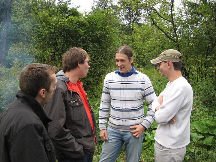 DR_arda-042.jpg - Теперь все дружно достают Мориса )